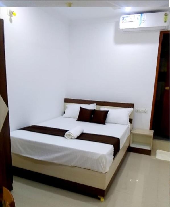 Tharavad Residency Hotel Iritti Ngoại thất bức ảnh